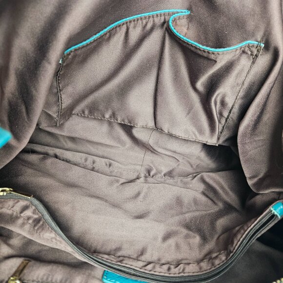 Cuore & Pelle Amelia Leather Bag – Teal Blue Tote with Tassel Detail - Picture 12 of 16